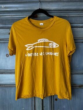 Clare V Liberez Les Sardines Tee in Marigold